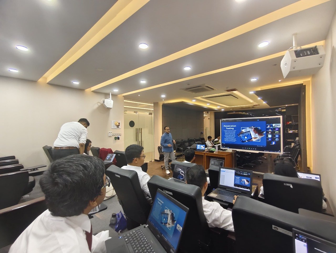 Kelas Penetration Testing - Universitas Pertahanan (Unhan)